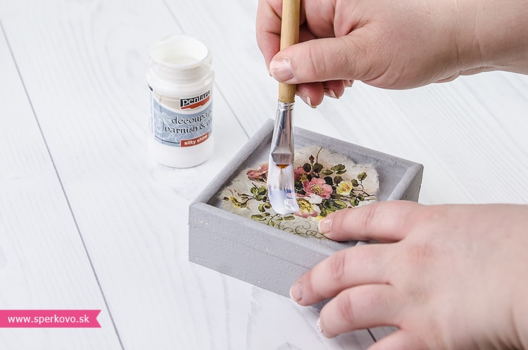 navod-decoupage-s-ryzovym-papierom-8