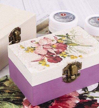 Návod na decoupage a krakelovanie