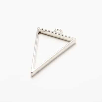 Strieborné lôžko na živicové šperky trojuholník 25 x 39 mm